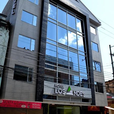 Hotel Los Andes Ипьялес Экстерьер фото