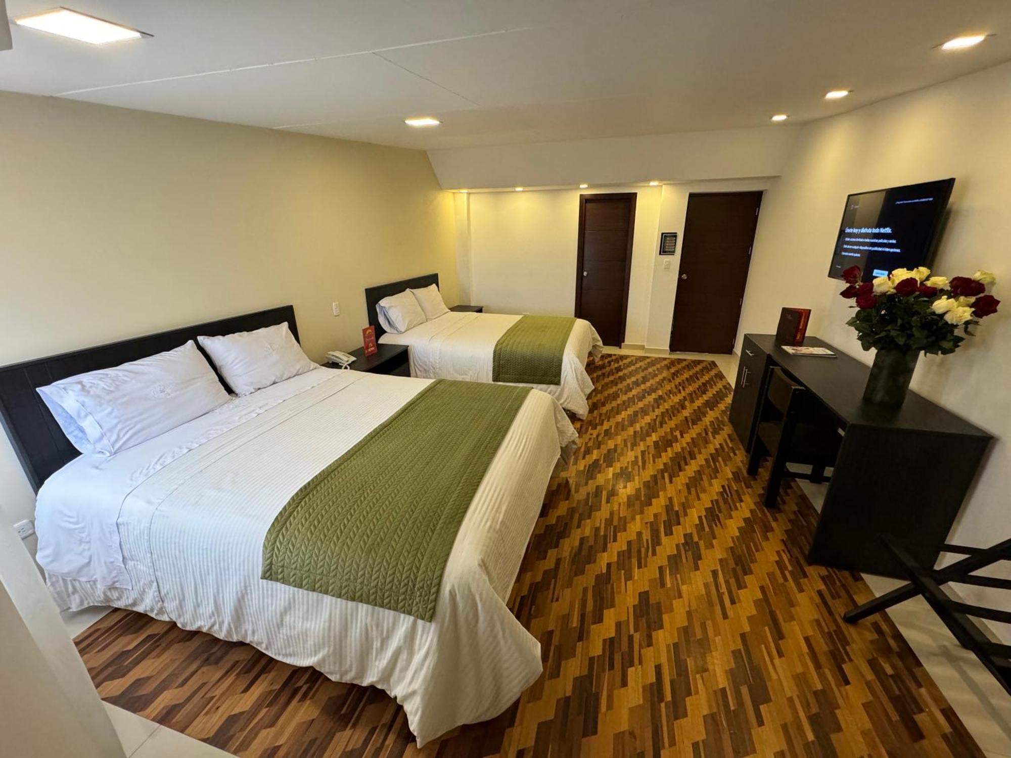 Hotel Los Andes Ипьялес Экстерьер фото