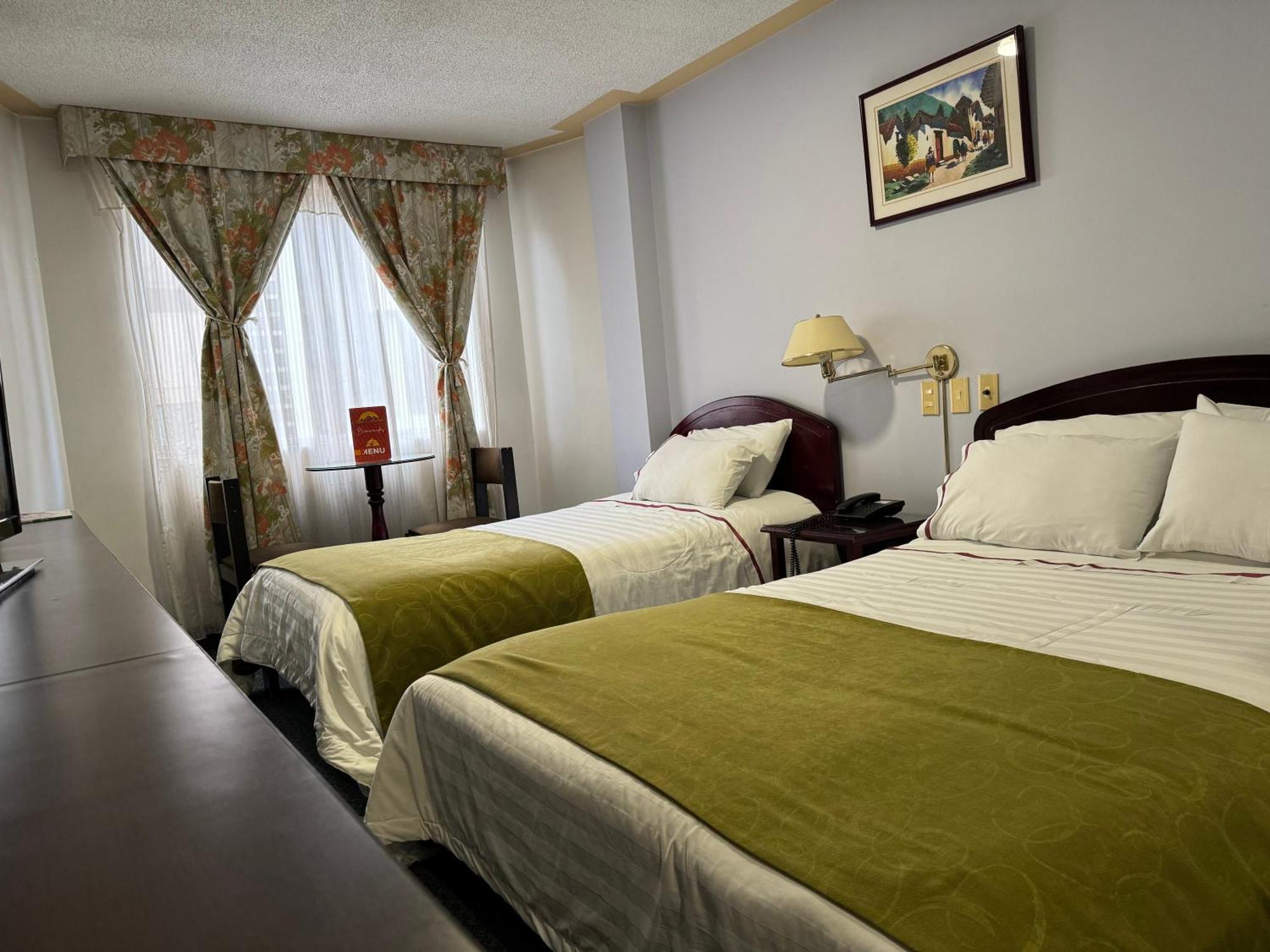 Hotel Los Andes Ипьялес Экстерьер фото