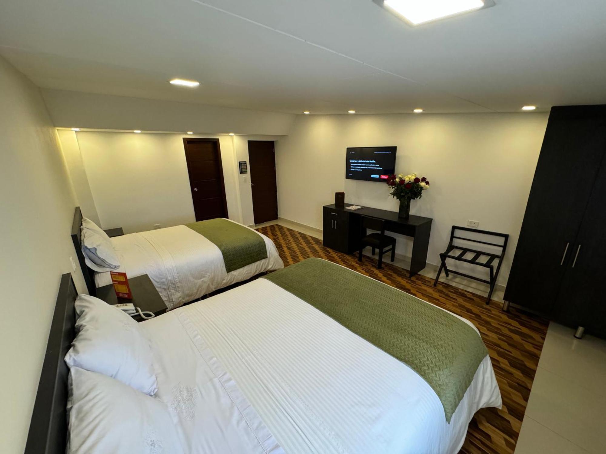 Hotel Los Andes Ипьялес Экстерьер фото